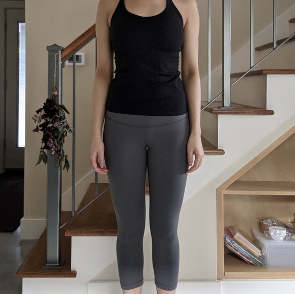 Lululemon Wunder Under Crop - Picture 6 of 6